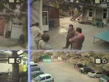15 вооруженных людей напали на гостиницу, и остаются на свободе