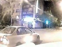 Необычный способ борьбы с нарушителями на дорогах