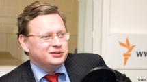 1 Апреля - день российских чиновников. М. Делягин