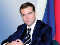 Медведев обещал - платы за обучение не будет